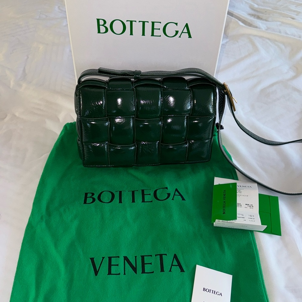 Bottega Venetta Padded Cassette Bag Quilted Lambs Leather exquisite condition